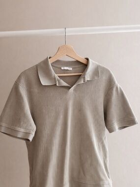 Zara Men's Short-Sleeve Polo Shirt in Light Beige
